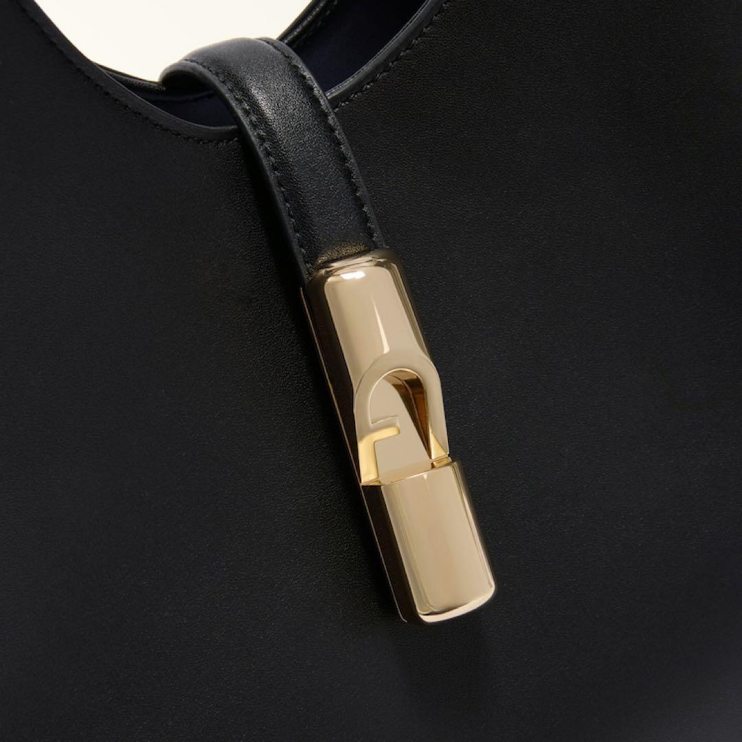 FURLA GOCCIA ショルダーバッグ M