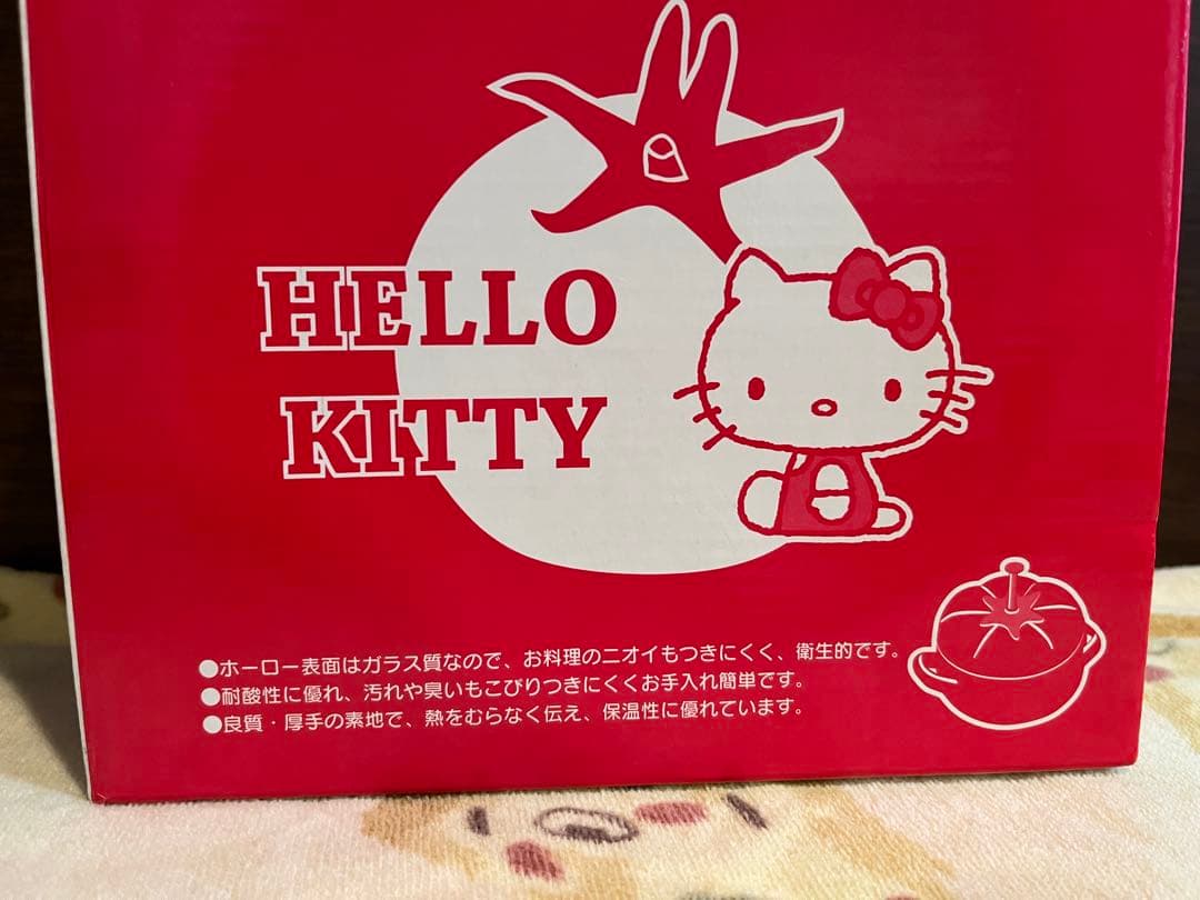 サンリオ ハローキティ キティベジタブルシリーズ ホーロー鍋 赤 2008年