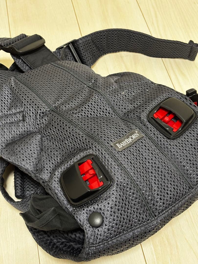 【美品】ベビービョルン ワンカイエアー ベビーキャリア アンスラサイト