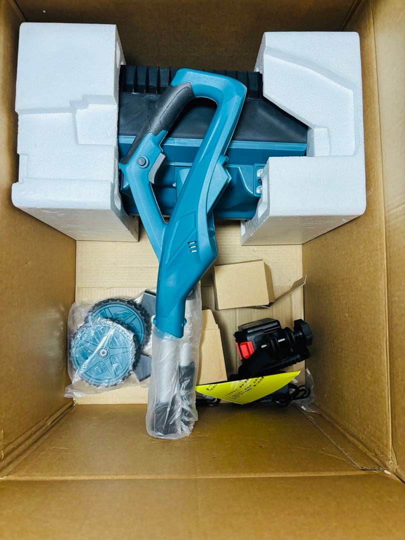 電動除雪機 除雪器具 電動スノーショベル 充電式 コードレス 家庭用 小型軽量