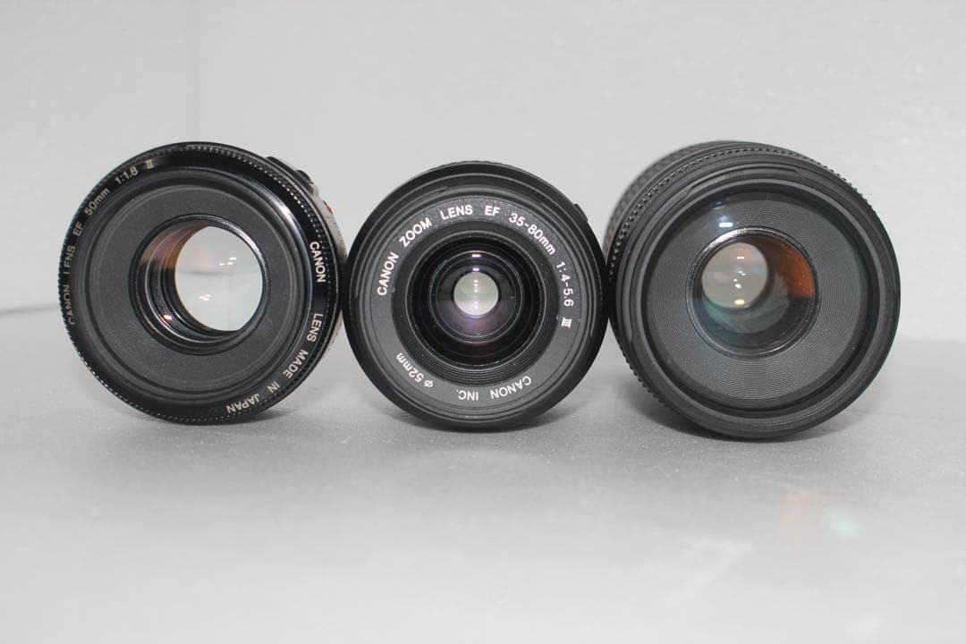 デジタル一眼レフカメラcanon kiss x10i標準&望遠&単焦点セット