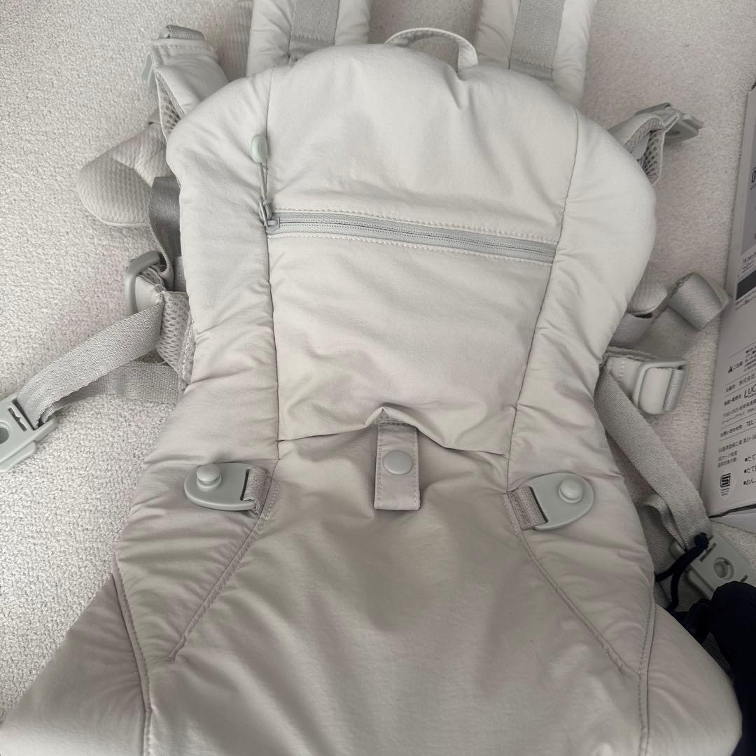 ベビーキャリアオンピトレスク×ユナイデッドアローズ美品