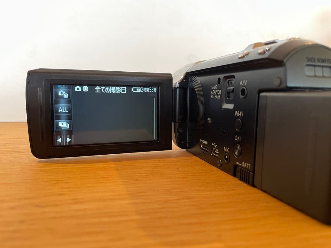 y*i様 Panasonic HC-V720M フルHDビデオカメラ 本体