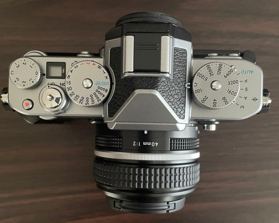 【ほぼ新品】Nikon Zf レンズキット シルバー ：アクセサリー多数あり！