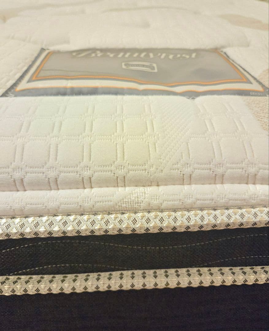 ミッキー★新品同様★ シモンズ マットレス『Ｓマット エッセンシャルＳＭ』