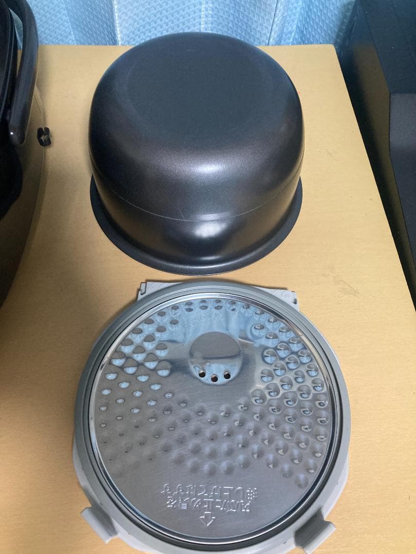 ★★2017年製 Zojirushi NP-VN10 炊飯器 5.5合★001