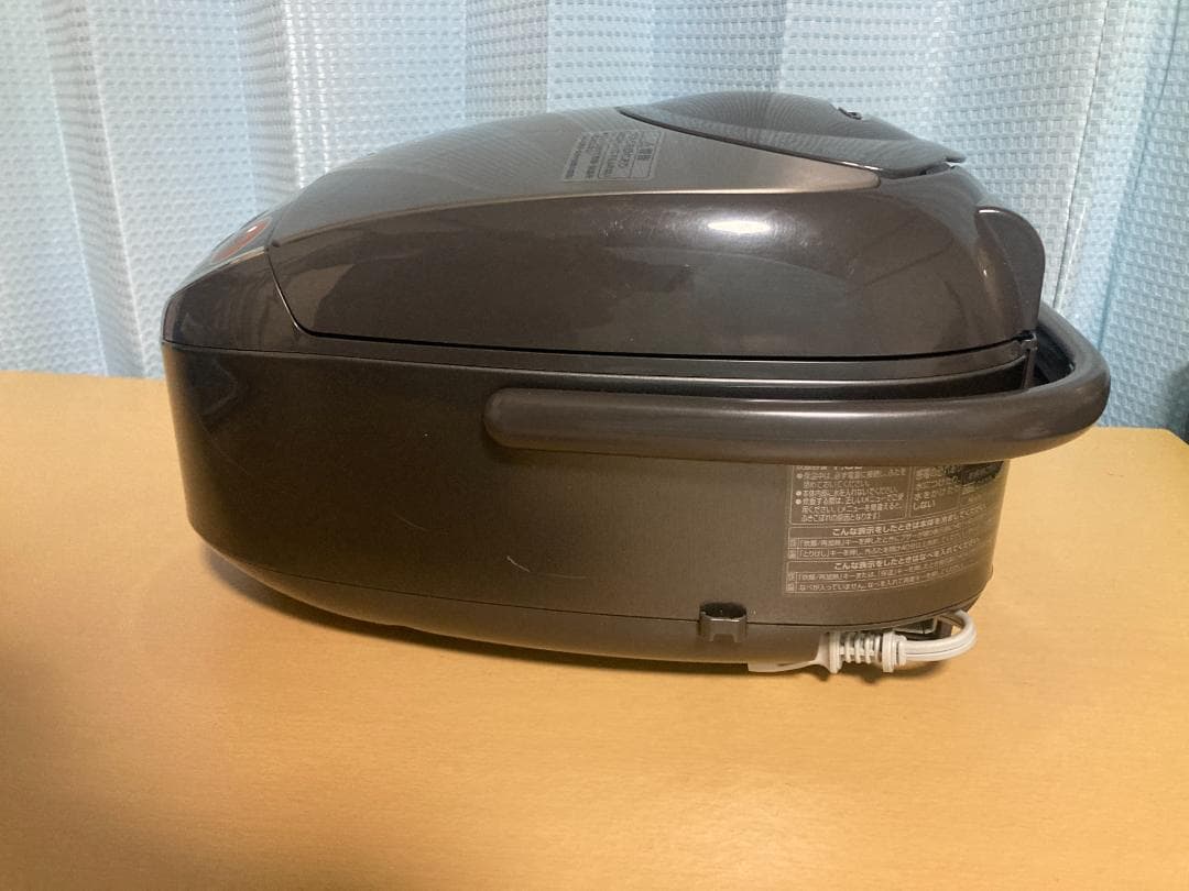 ★★2017年製 Zojirushi NP-VN10 炊飯器 5.5合★001