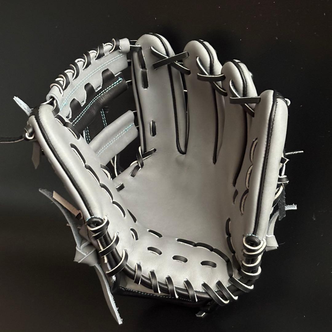 新品　軟式内野手用グローブ　中学野球対応