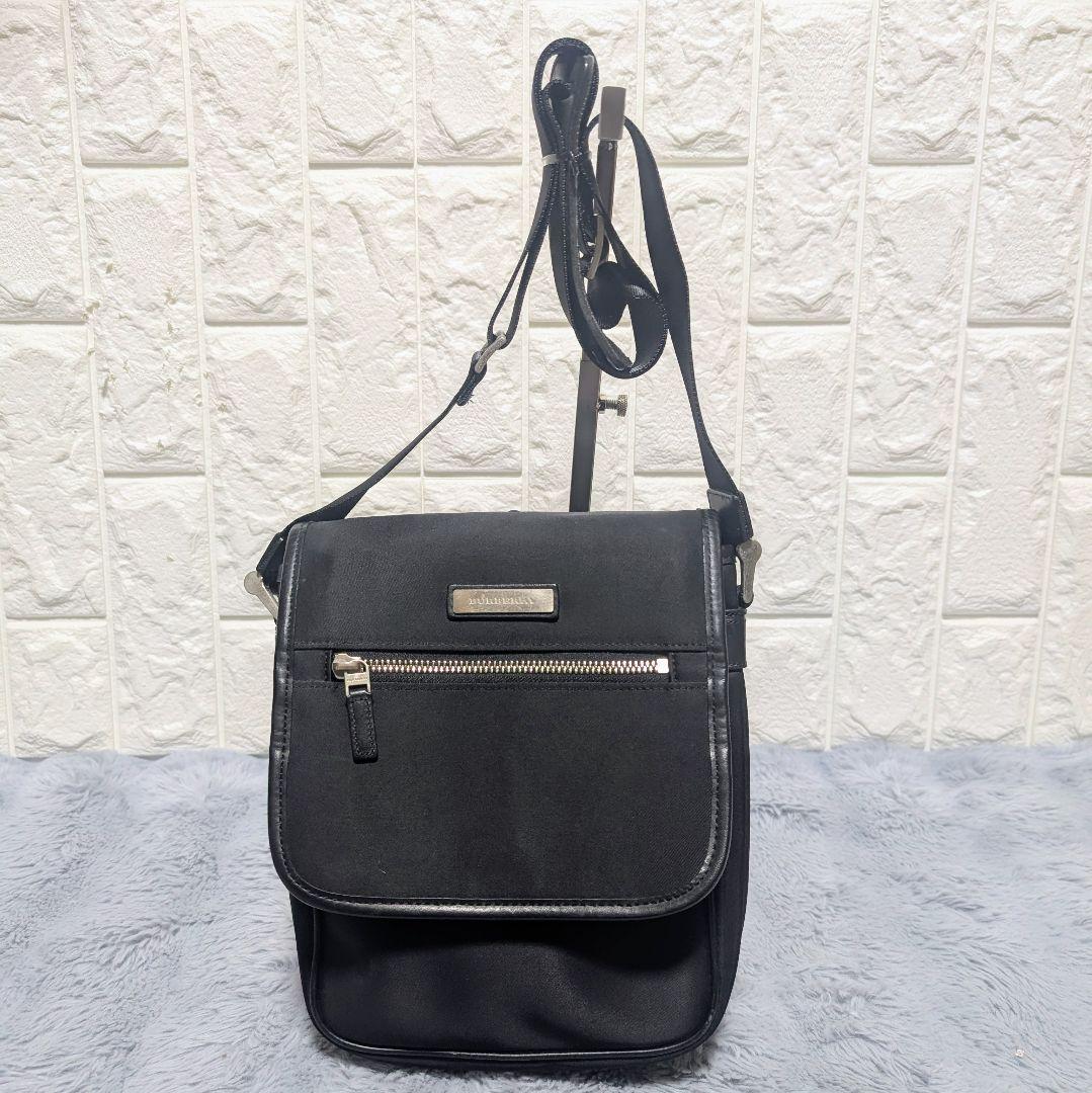 【美品】BURBERRY ショルダーバッグ ナイロン レザー 金具 ノバチェック