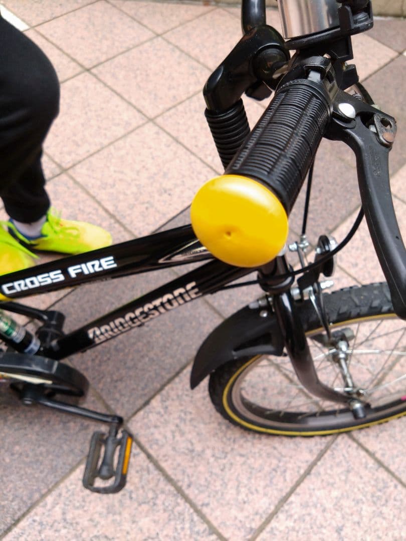 【東京】ブリヂストン　クロスファイヤー スポーツ　18インチ　ブラック