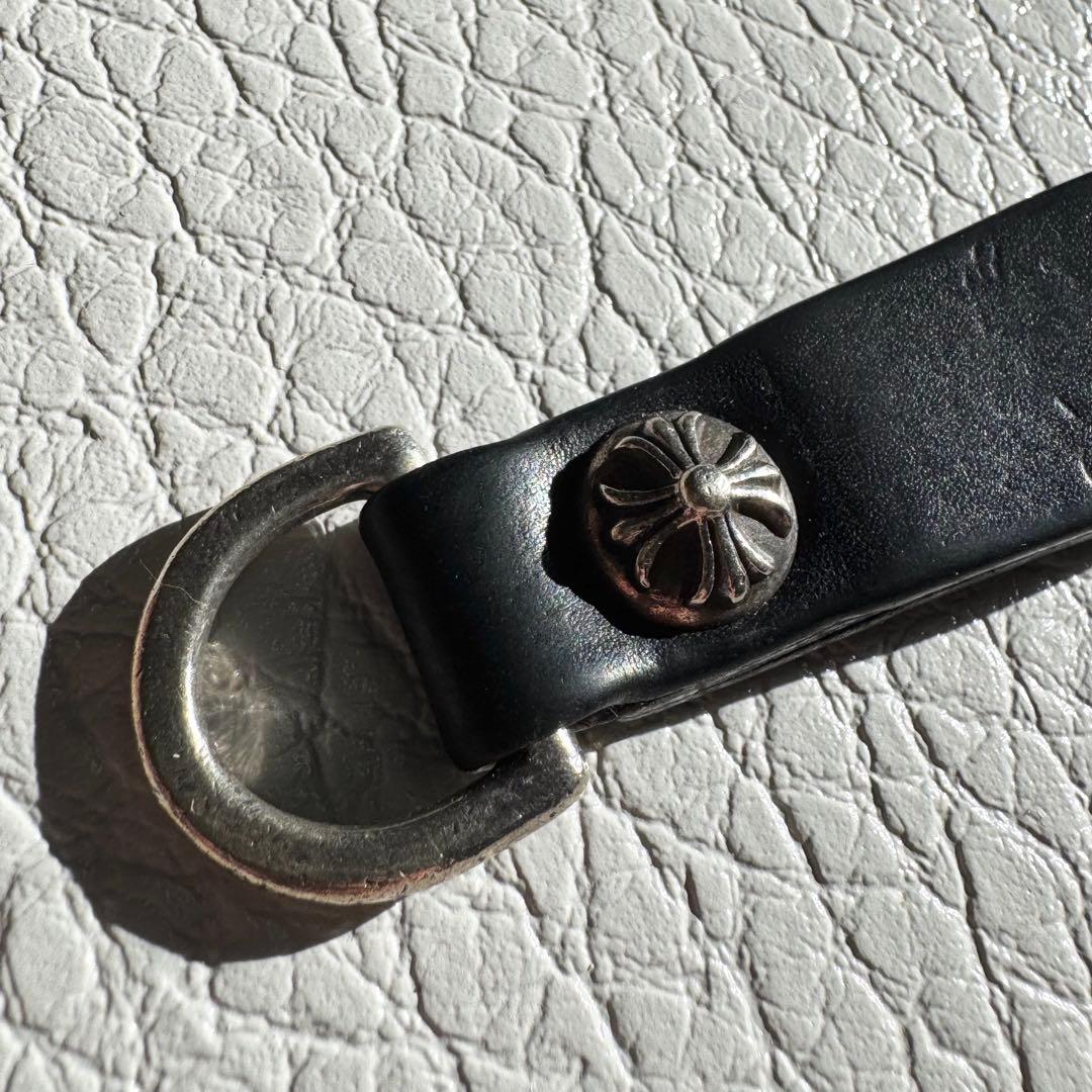 クロムハーツ Dキーリング クロスボタン ブラックレザー　ベルトループ