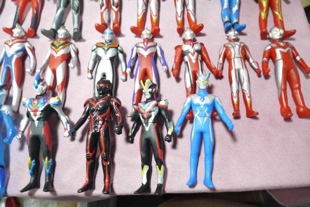 ウルトラヒーローシリーズ　800サイズ　500サイズ　ソフビ81体