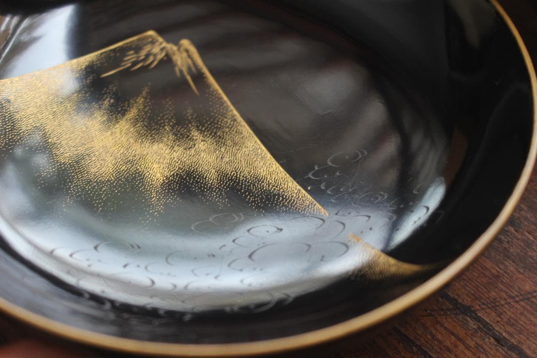 時代逸品！時代金縁黒漆に極上龍富士山沈金の映えるお椀2点（検輪島塗沈金椀懐石椀