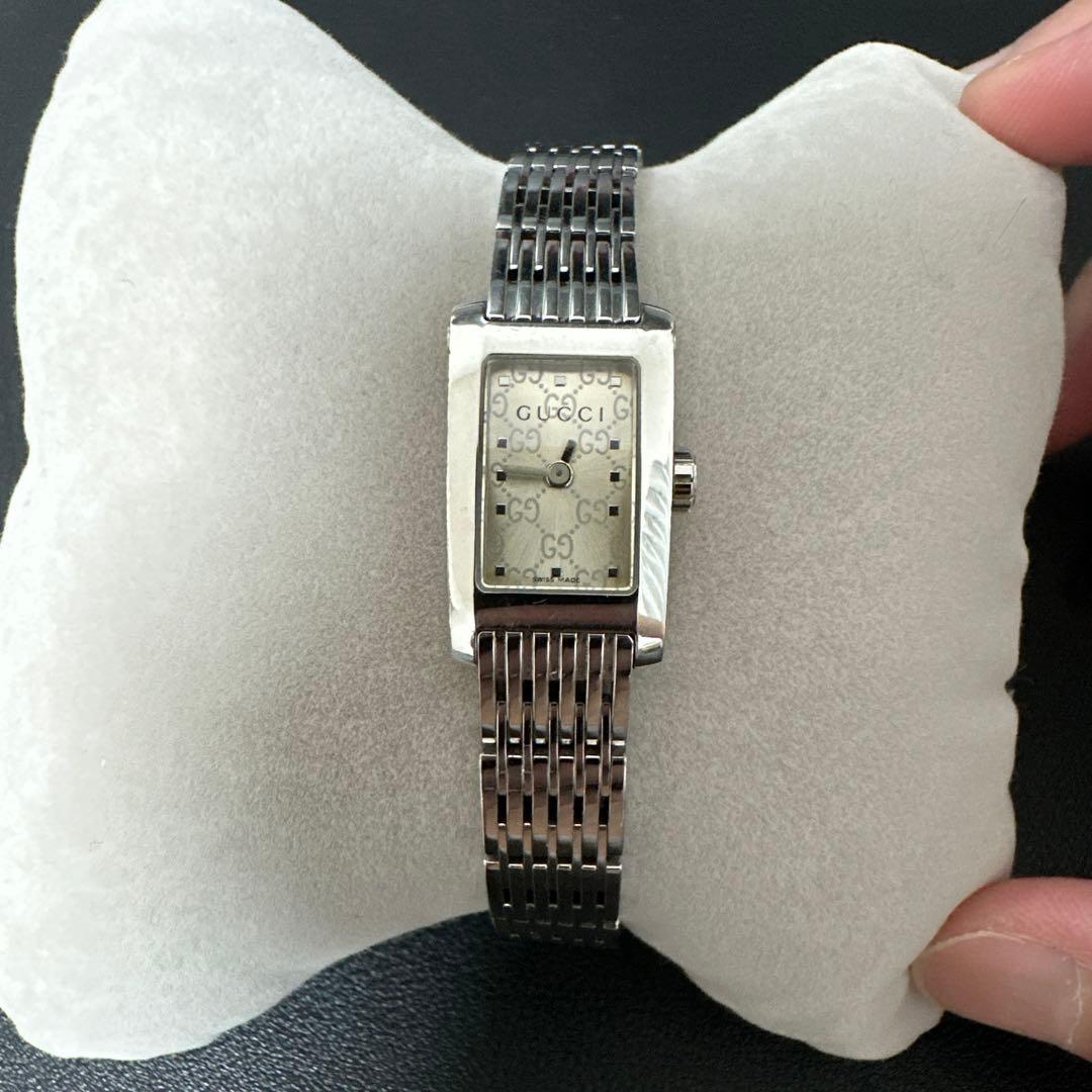 GUCCI 腕時計 クォーツ時計 8600L