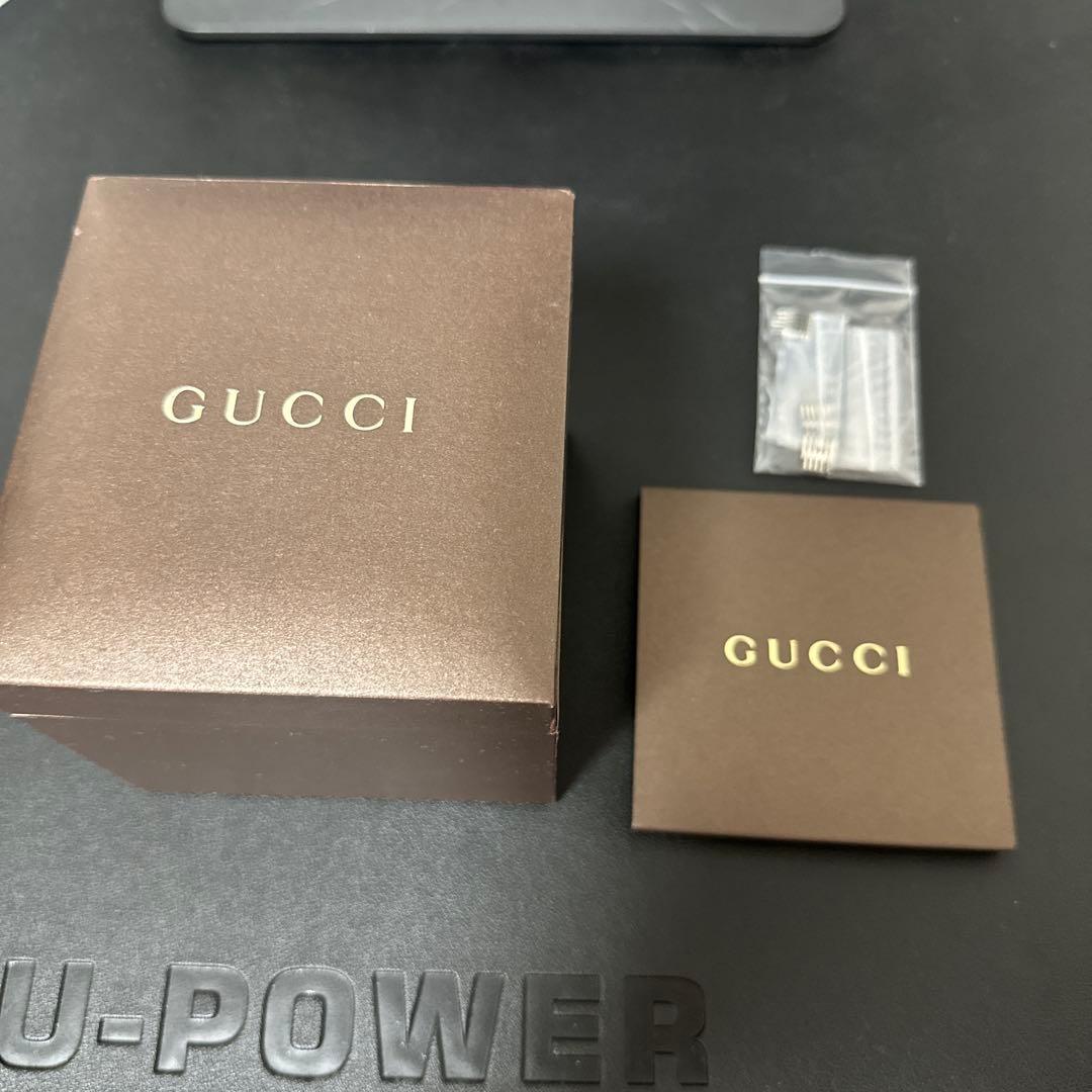 GUCCI 腕時計 クォーツ時計 8600L