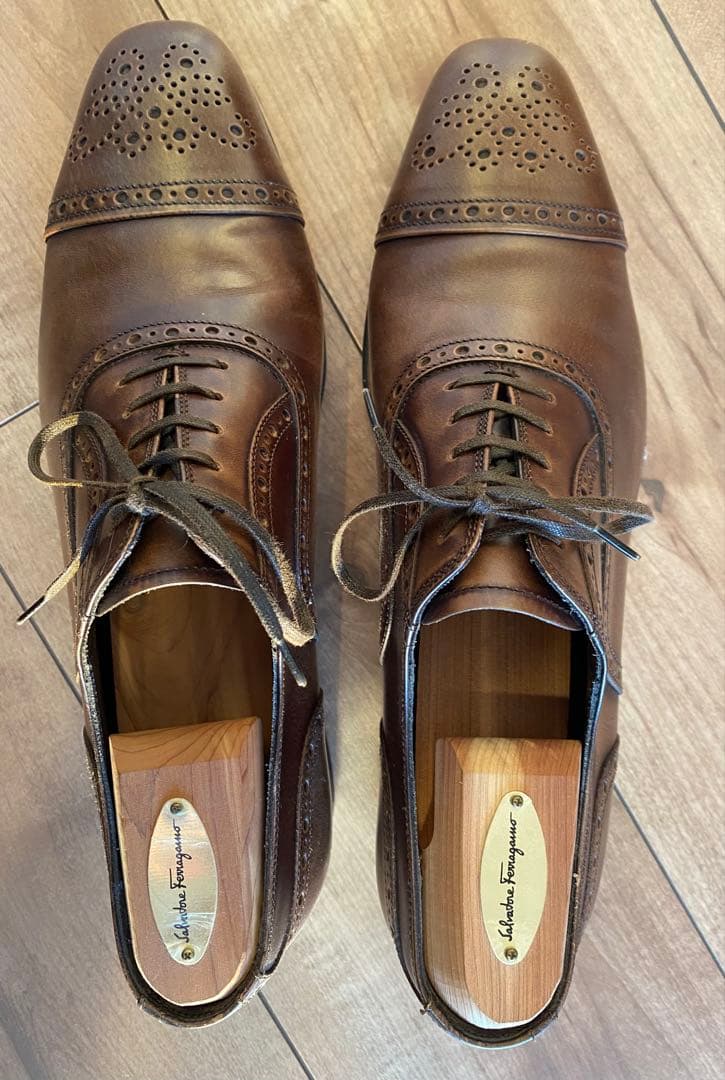 Salvatore Ferragamo ブローグシューズ ブラウン