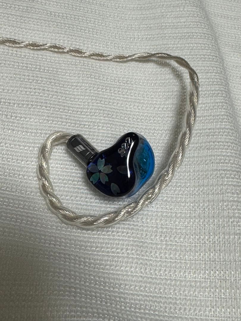 SeeAudio NEKO 6BA 有線イヤホン