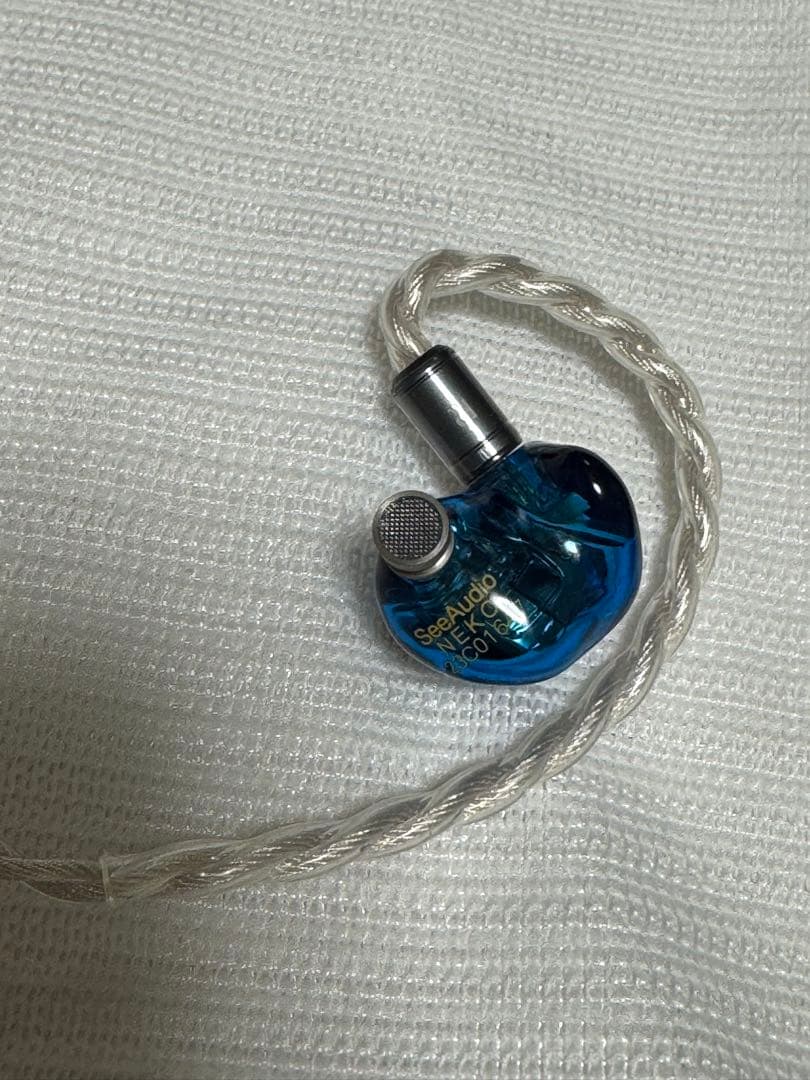 SeeAudio NEKO 6BA 有線イヤホン
