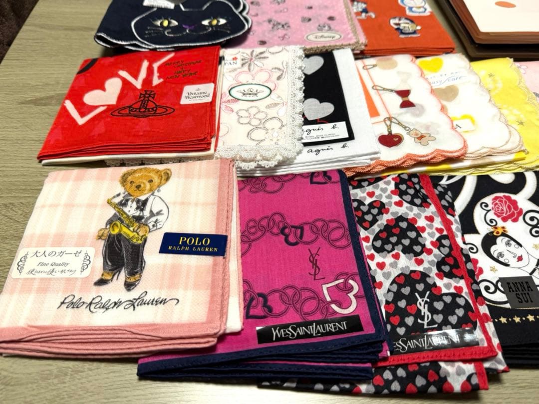 【新品、未使用】ブランド　ハンカチ１８点セット
