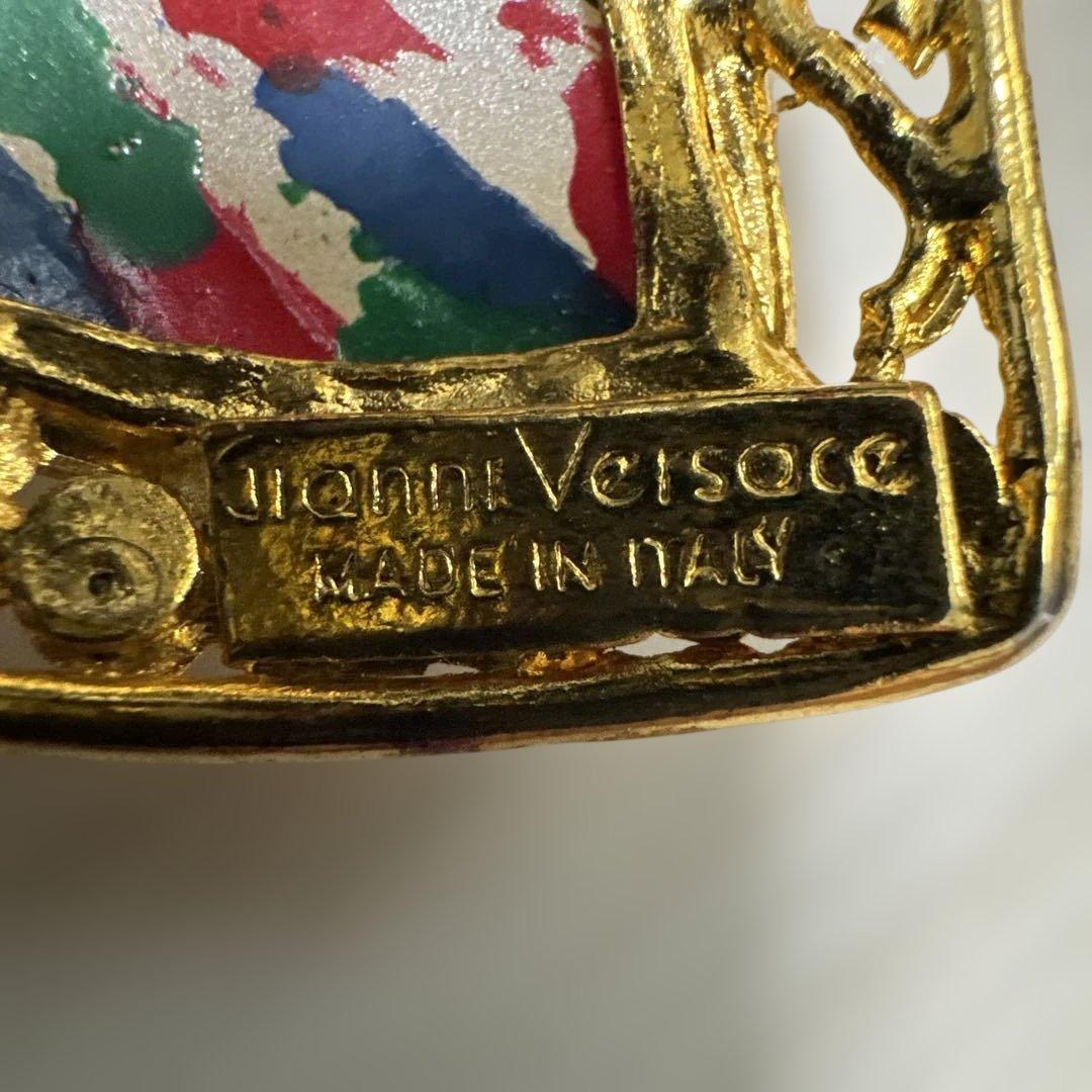 T*！様 美品　希少　レア　ジャンニ　ヴェルサーチ　ブローチ　ハート　ヴィンテー