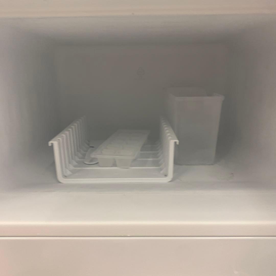 IRIS OHYAMA ノンフロン冷凍冷蔵庫　IRSD-9B-W 2023年製