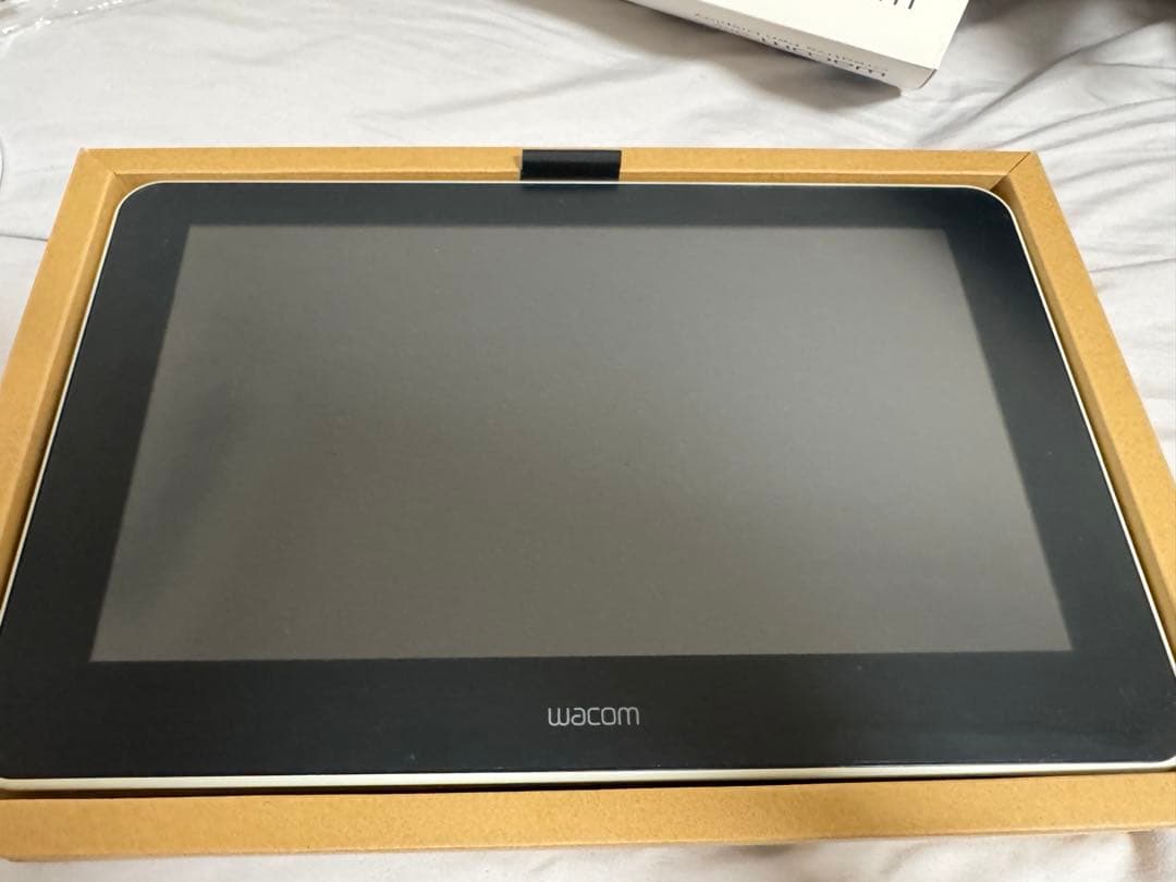 Wacom One 13インチ 液タブ