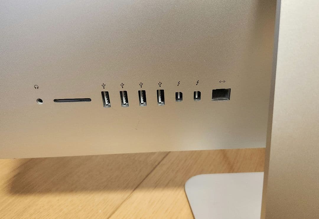 iMac 21.5インチ Late2013 A1418