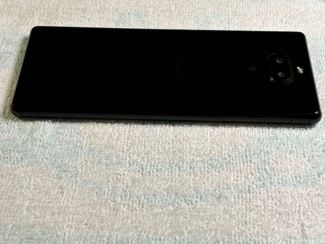 SONY Xperia 8 902SO ブラック　SIMフリー スマホ 美品