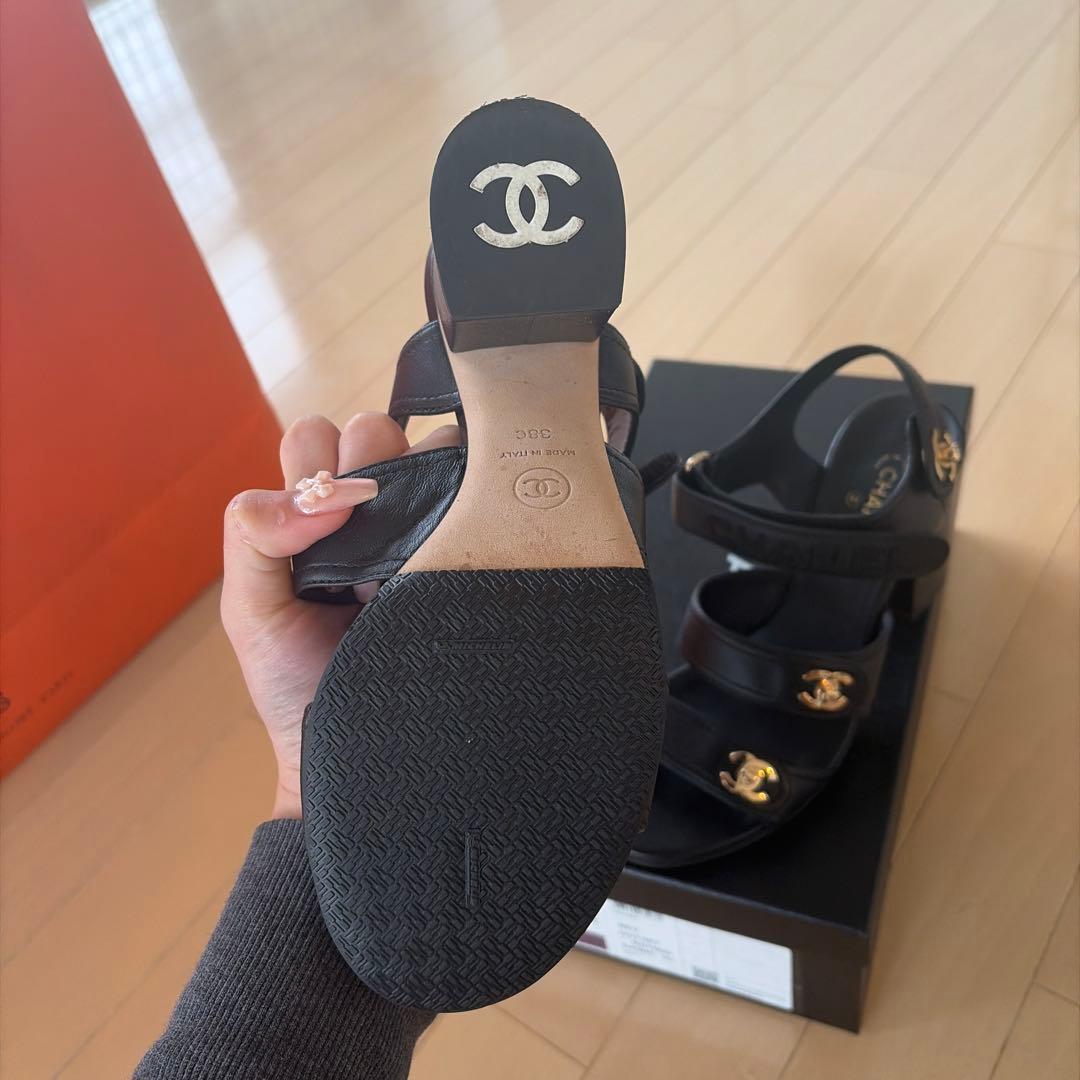 CHANEL シャネル　レザー　ココマーク　サンダル　ヒール