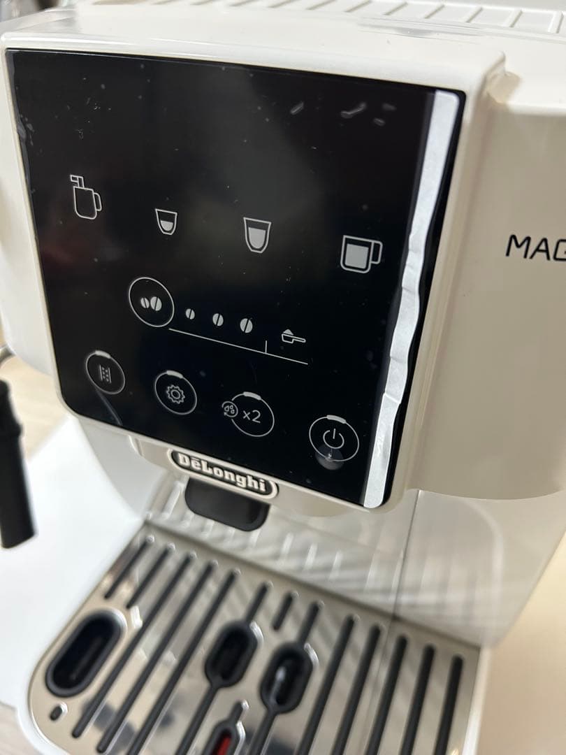 デロンギ ECAM22020マグニフィカ スタート 全自動コーヒーマシン　美品