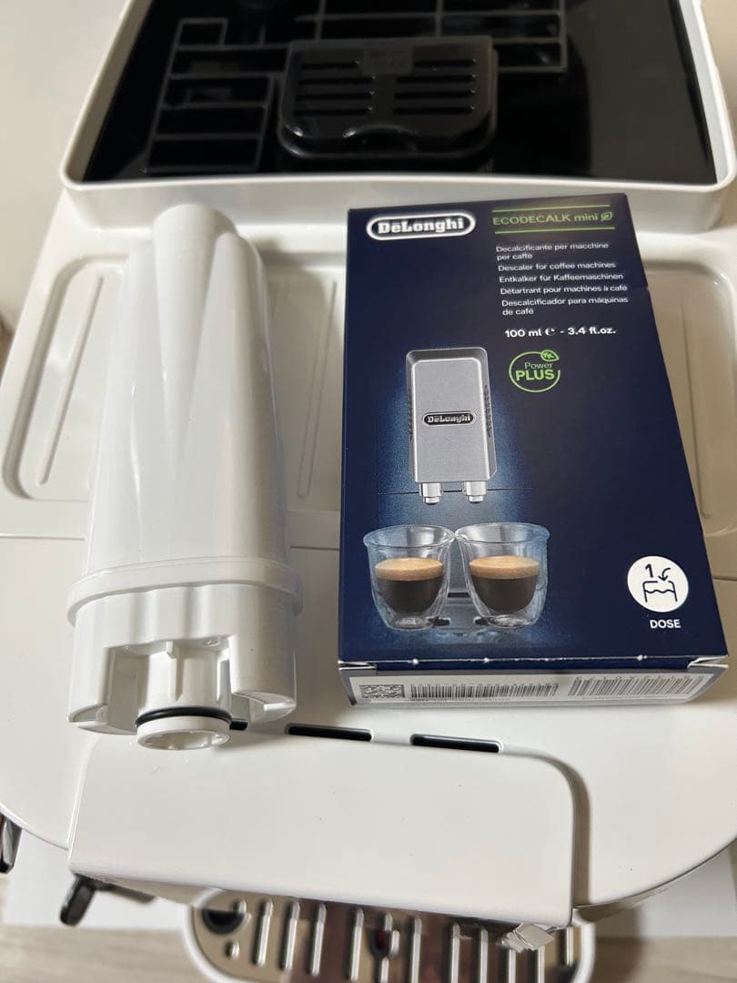 デロンギ ECAM22020マグニフィカ スタート 全自動コーヒーマシン　美品