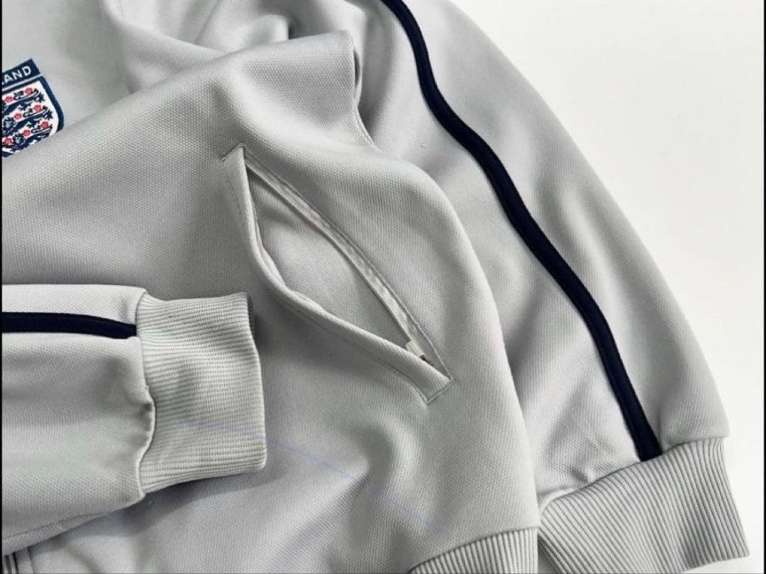 「希少」ヴィンテージ90s umbro ENGLAND トラックジャケット