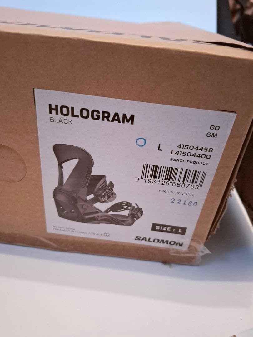 るー　SALOMON HOLOGRAM ほぼ新品