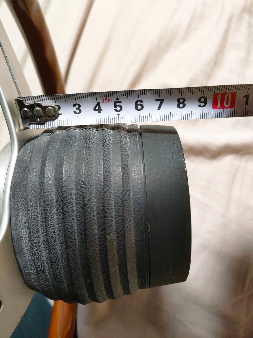 JIN　ナルディ　ウッドステアリング　36　36.5 ボス