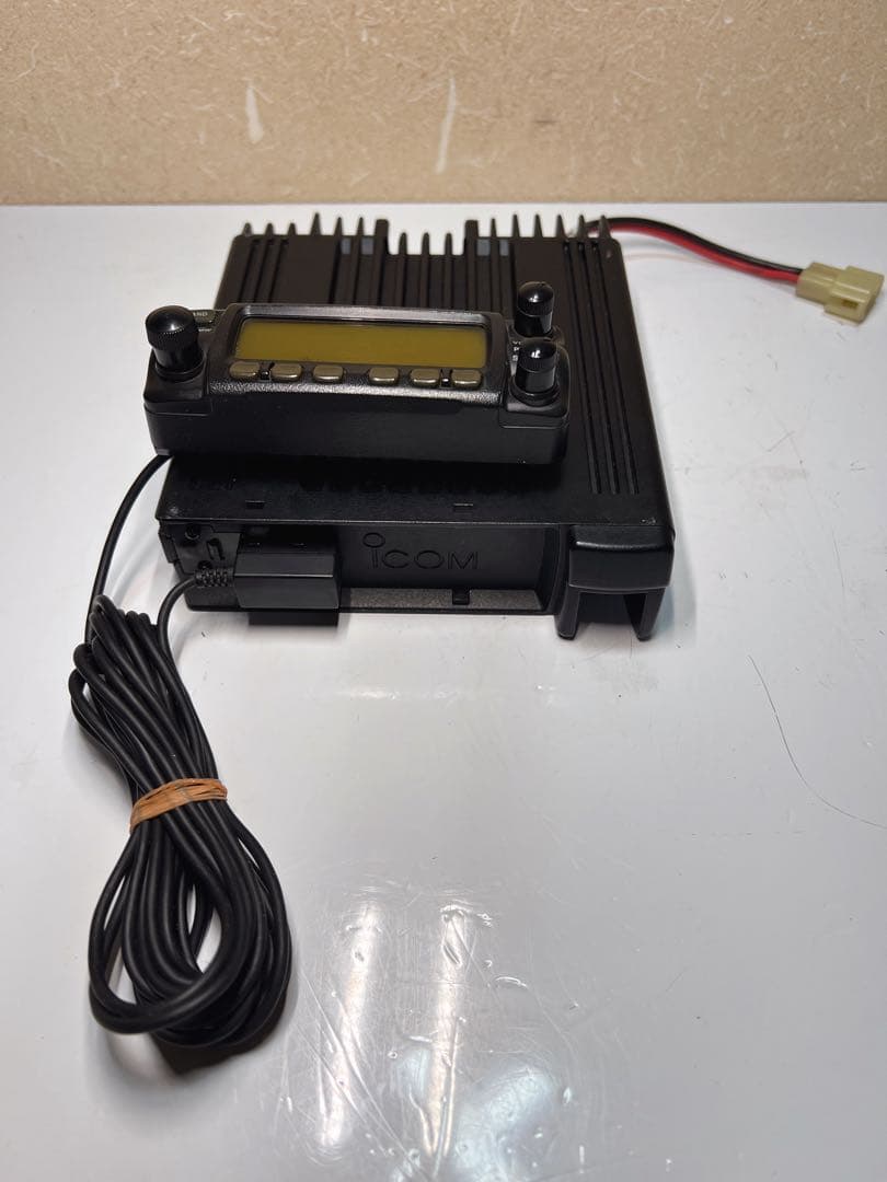 ICOM IC-207 デュアルバンドFMトランシーバー