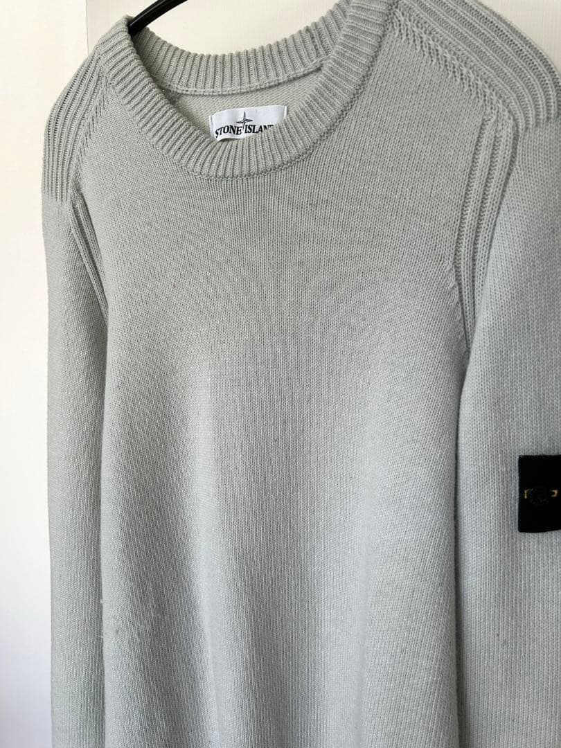 STONE  ライトグレー ニットセーター