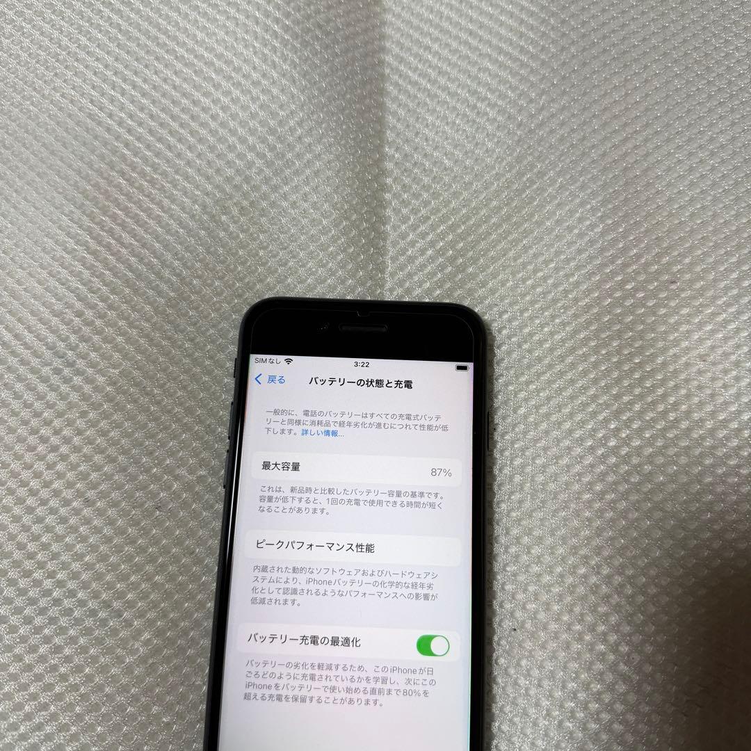 美品 SIMフリー iPhoneSE 第3世代 64GB ミッドナイト 87%