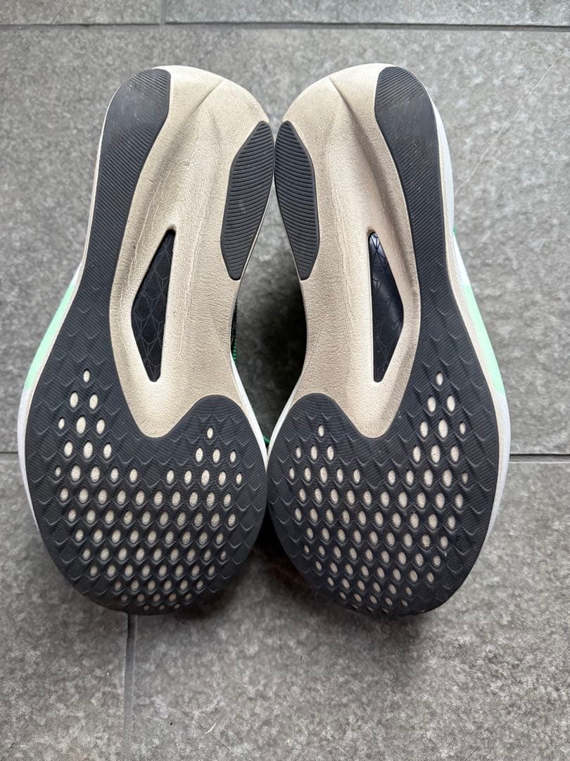 asics マジックスピード5 サイズ27.5cm