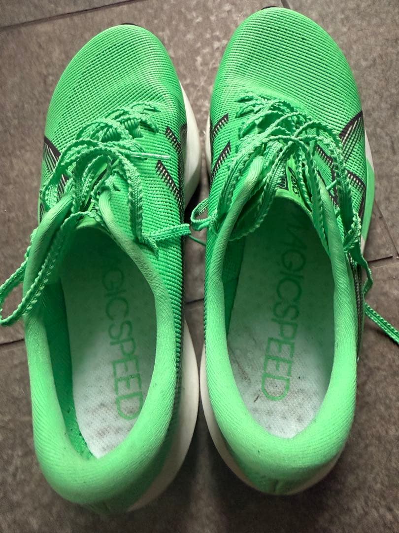 asics マジックスピード5 サイズ27.5cm