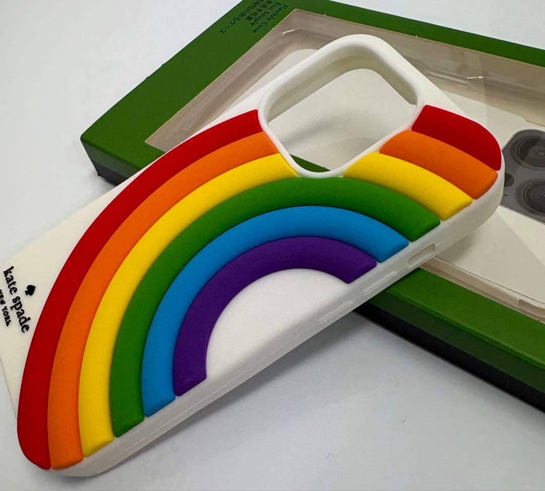 ☆限定SALE品☆ ケイトスペードiPhone14Pro ケース 虹 レインボー