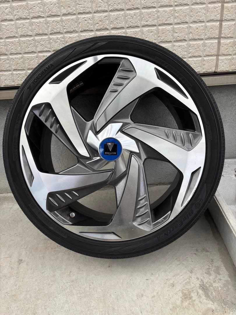 プリウス　モデリスタタイヤホイールセット