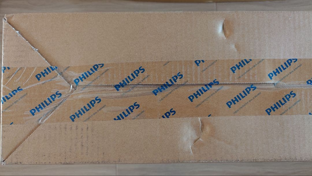 yuko：Philips 31.5インチQHD液晶モニター