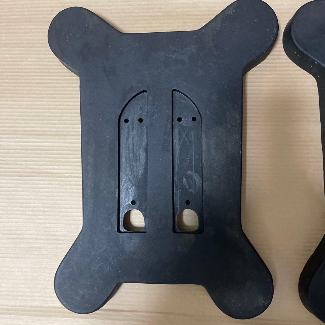 B & W スピーカースタンド　￼ fS-700