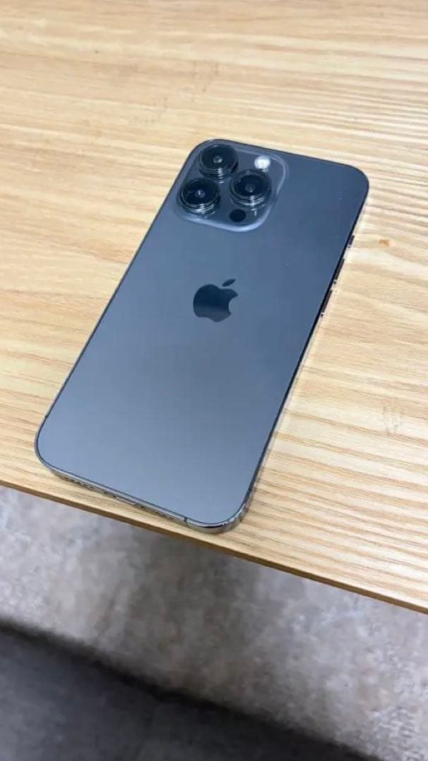 Apple iPhone 13 Pro グラファイト　256GB