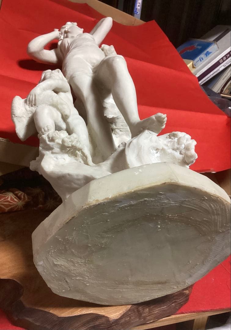 イタリア製 大理石調 樹脂製 ヴィーナス像 ５９㎝ ホワイト