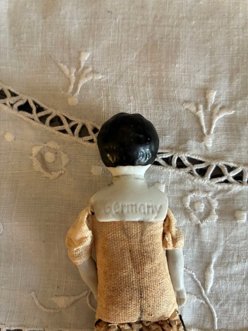 難あり！！アンティーク　小さめ　チャイナヘッドドール　ドイツ　お花付き