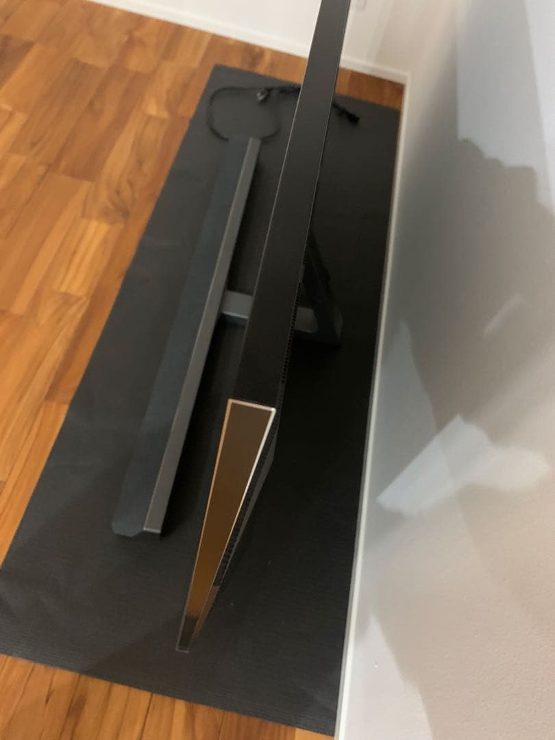 【美品】TCL 65V型 4K テレビ65X10 サウンドバー搭載　送料込です