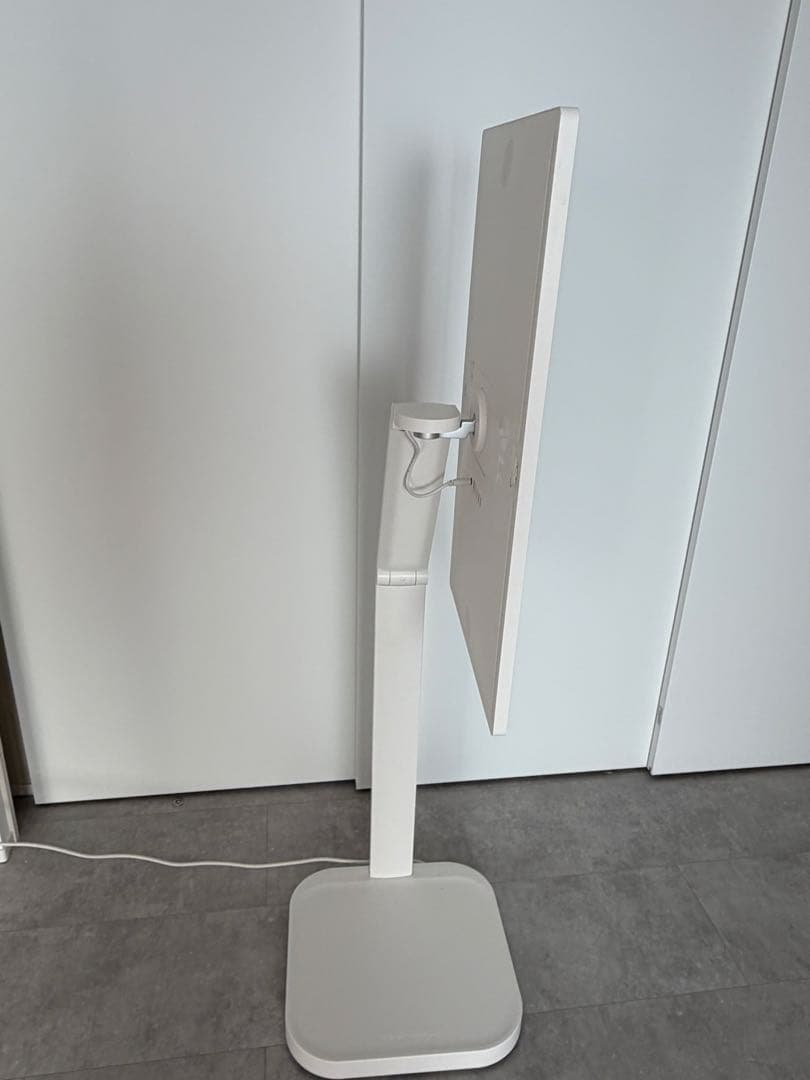 【美品】LG Smart Monitor Swing スタンド付