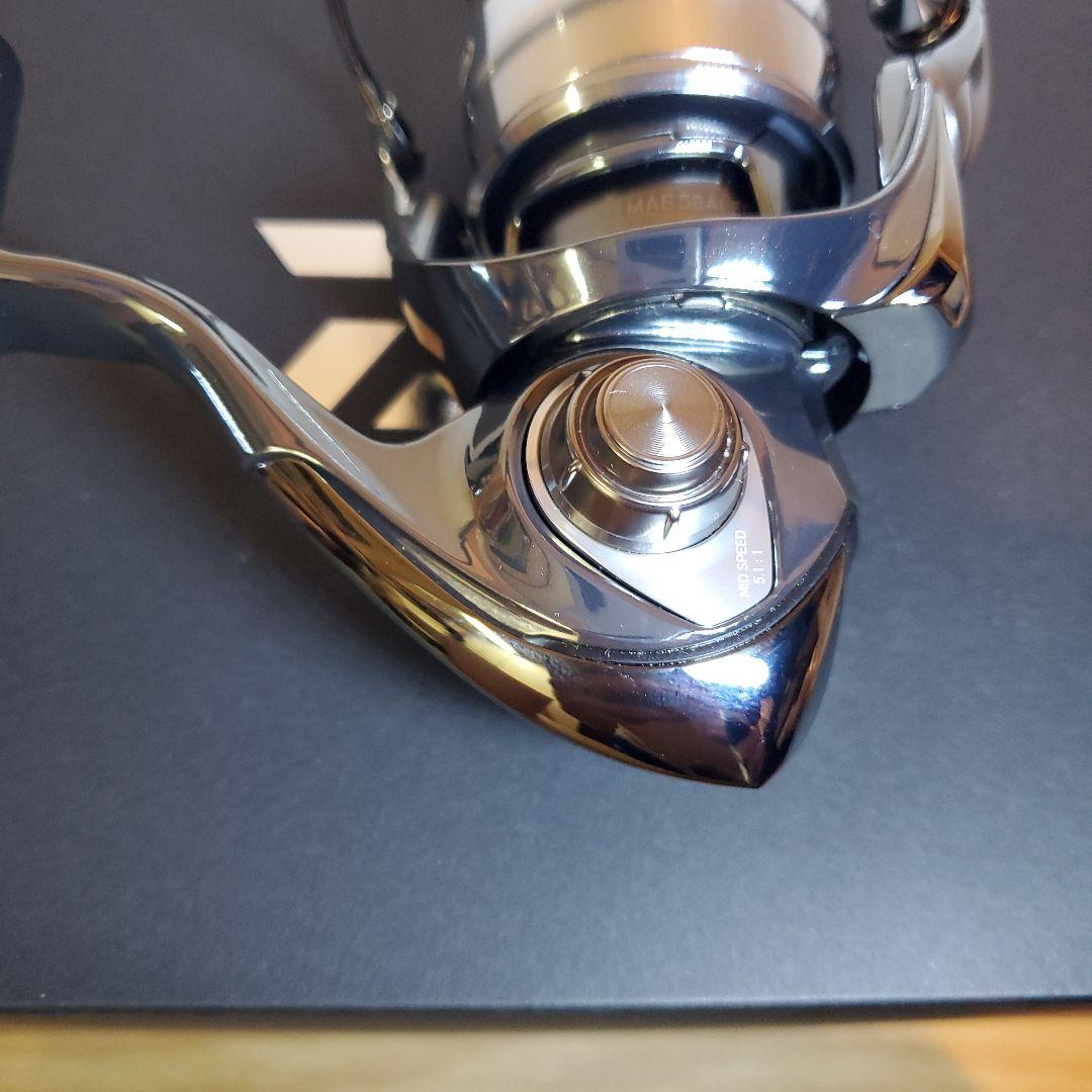 リール DAIWA EXIST LT2500S-DH