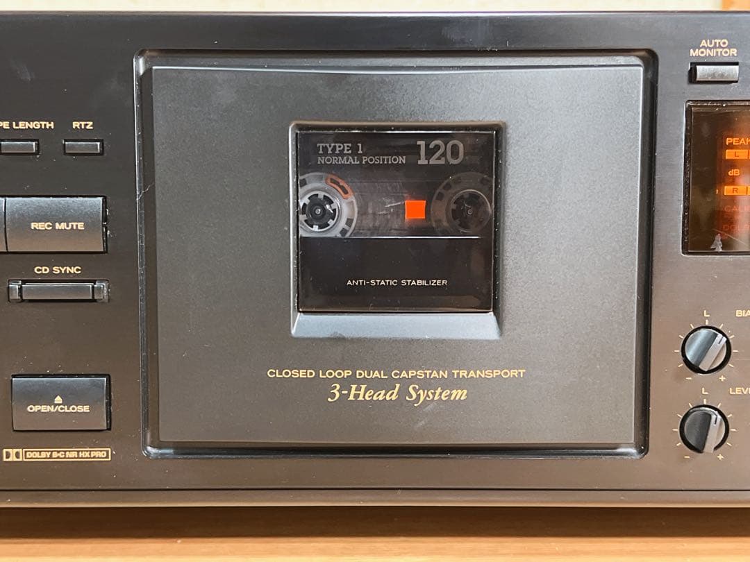 TEAC V-5000 ステレオカセットデッキ